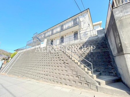 ダイナハイツ市川外観写真