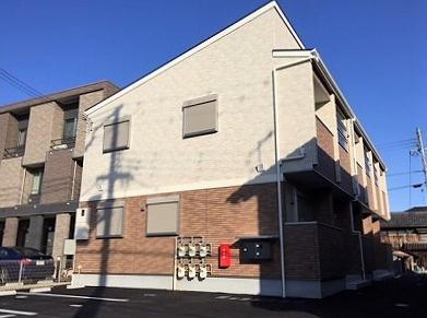 サンメゾン三木府内町
