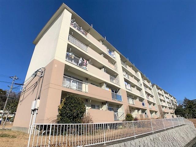 鈴蘭台第１団地　１０号棟