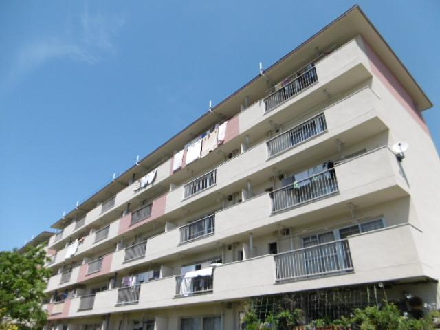 鈴蘭台第５団地　２８号棟