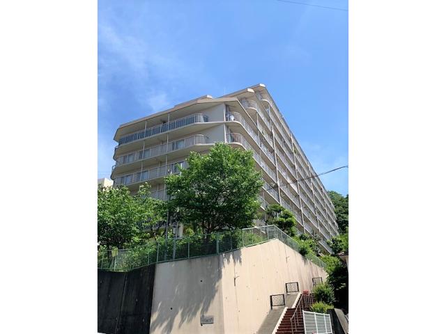 鈴蘭台パインクレスト