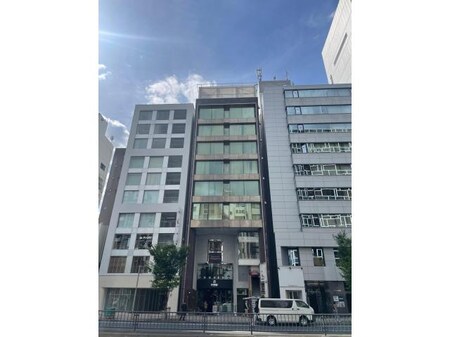 青山鈴木硝子ビル外観写真