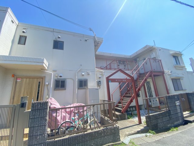 親王塚1番館