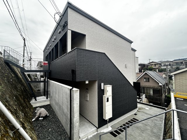 tentree神戸鈴蘭台