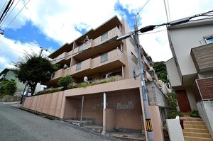 グランドメゾン六甲箕岡外観写真