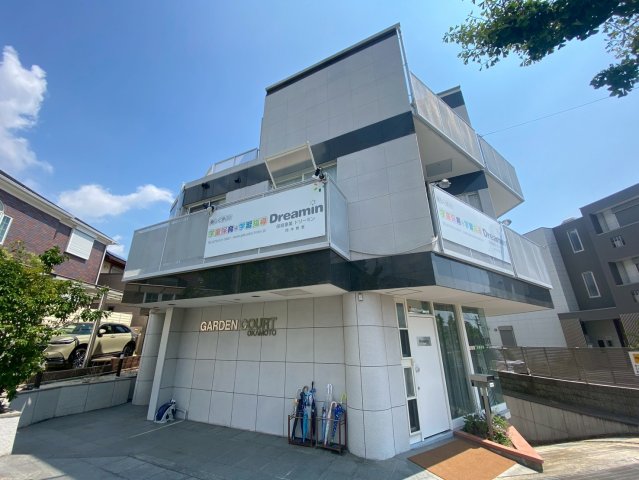 ガーデンコート岡本