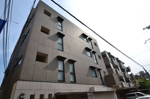 ジェヌイン本山外観写真