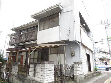 八幡3丁目店舗付き貸家外観写真