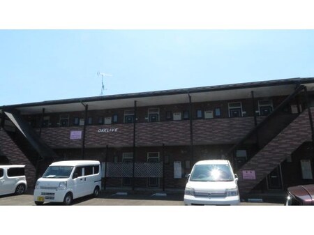 オークリヴ外観写真