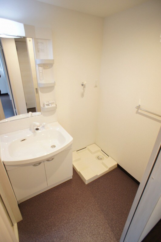 物件内観写真11　(シャンプードレッサー☆洗面台)