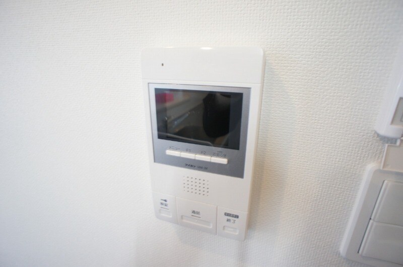 物件内観写真12　(TVモニター付きインターホン)