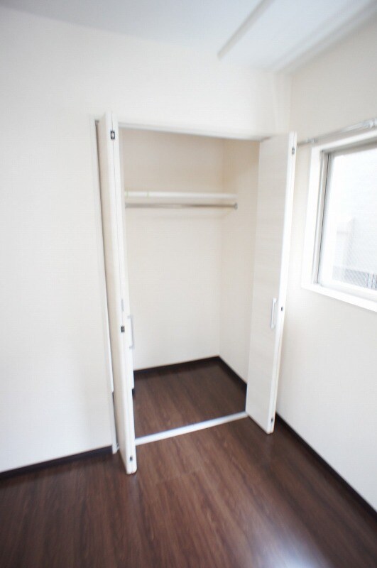 物件内観写真17　(クローゼット)