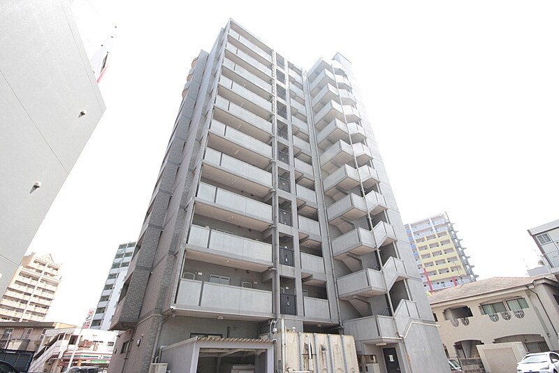 物件外観写真1　(建物外観)