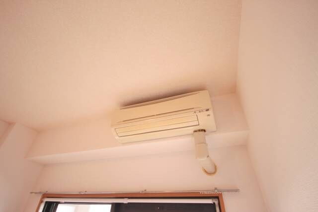 物件内観写真10　(エアコン)