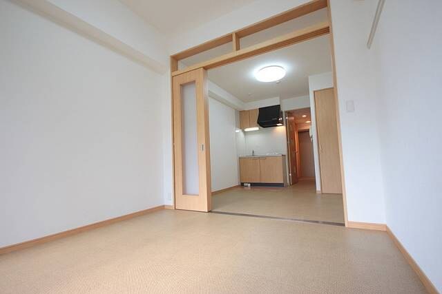 物件内観写真7　(洋室)