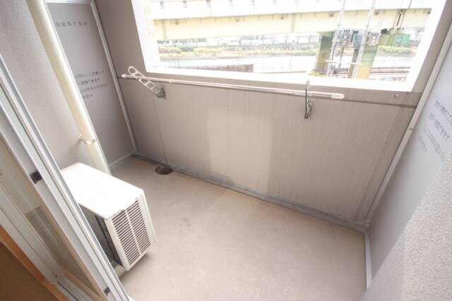 物件内観写真13　(バルコニー)