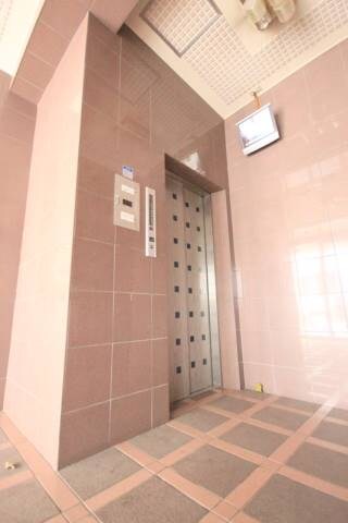 物件外観写真6　(エレベーター)