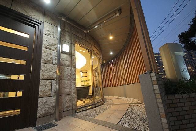 物件外観写真2　(建物外観)