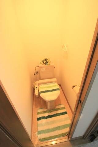 物件内観写真18　(ウォシュレット完備☆トイレ)