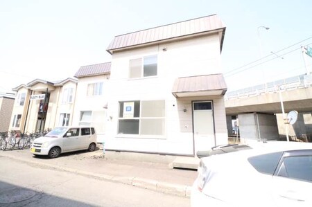 平和通１５丁目北一棟二戸外観写真