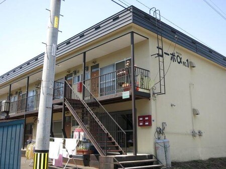 ７）コーポαＮｏ．１外観写真