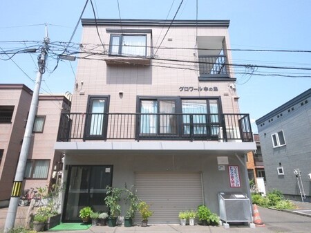 グロワール中の島外観写真