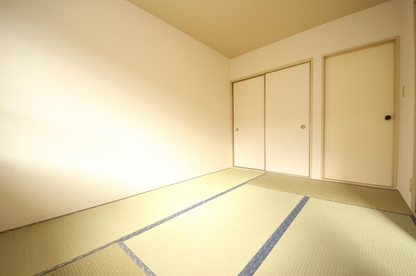 和室(同施工会社同型タイプ別のお部屋のお写真です)