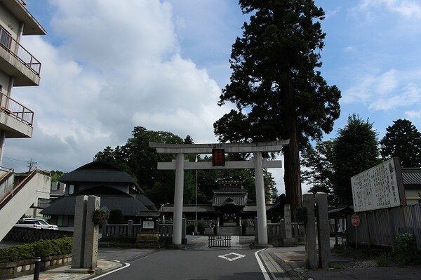 周辺環境(今宮神社 949m)