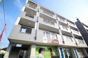 ロイヤルハイツ（マンション）外観写真