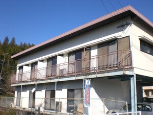 リバーハイツ外観写真