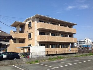 ロイヤルキャッスル外観写真