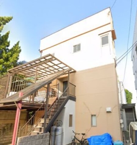 Park and River Apartment外観写真