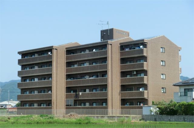 サンホワイトマンション斐川