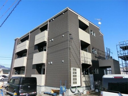 サンヴィバーチェ塩冶　Ａ棟外観写真