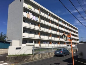 ビレッジハウス塩冶　1号棟外観写真