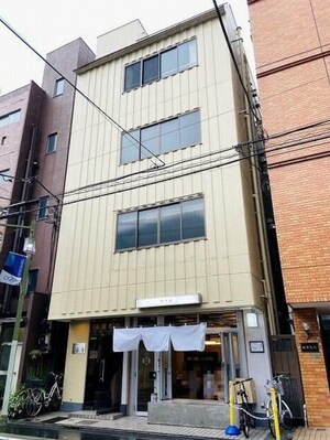 長屋ビル外観写真