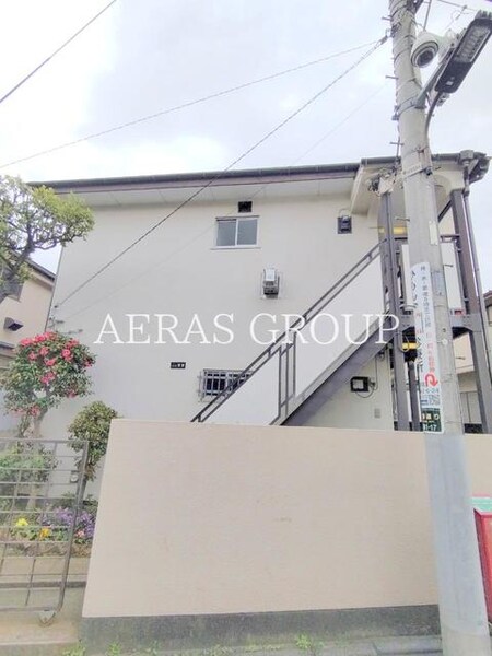 HOUSE鷹番外観写真