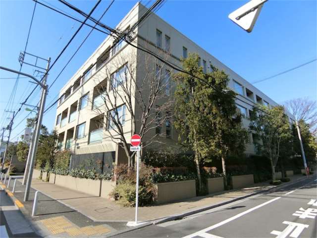 プラウド等々力