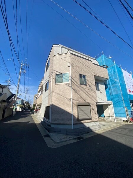 上北沢1丁目貸家外観写真