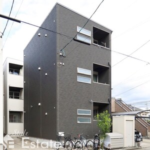 REGALESTシャルマン外観写真