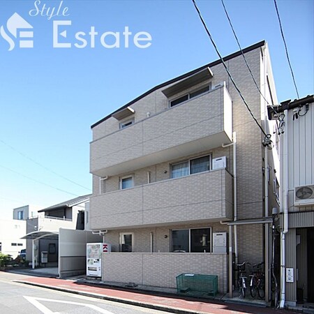 ペルシュ金山外観写真