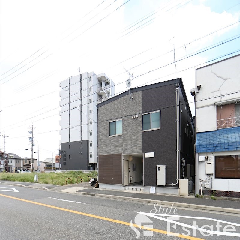 ラフィーカ金山