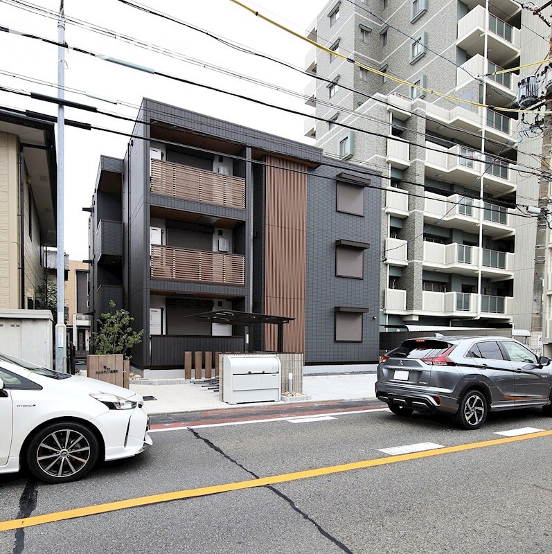 セレスティア松葉町の物件外観写真