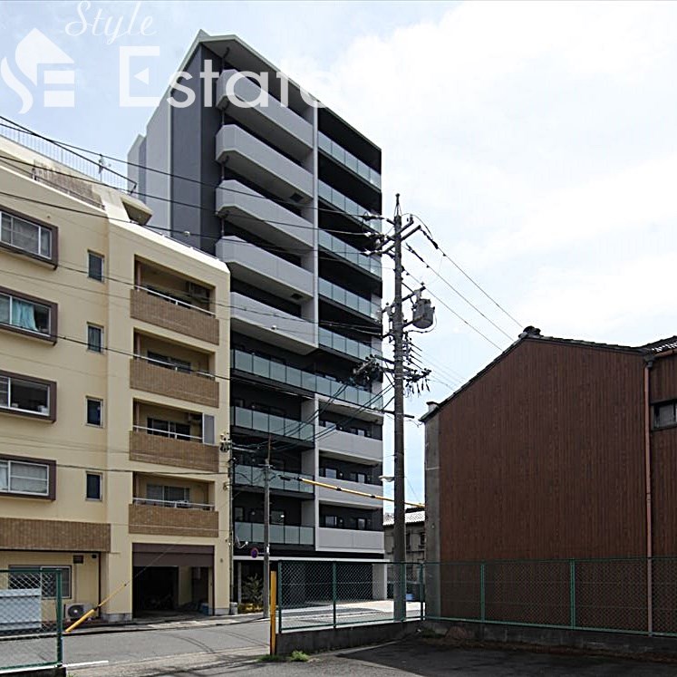 GRAN PARK COURT