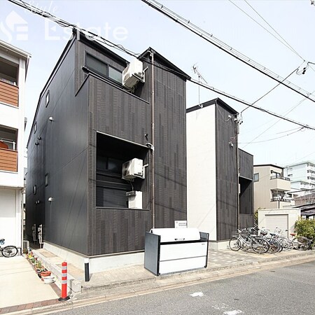 Sunlit garden外観写真