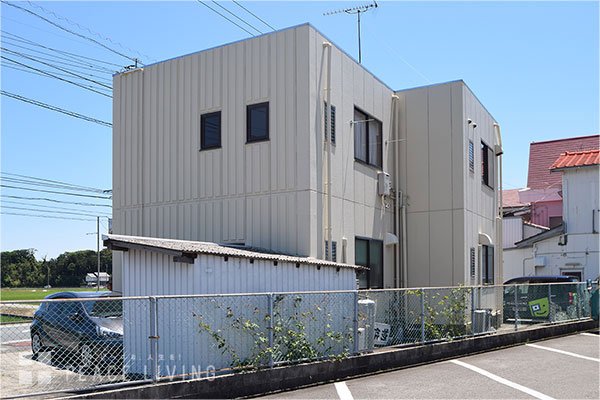 見能林町　事務所２階