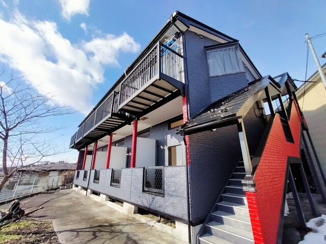 モンドムプレの物件外観写真