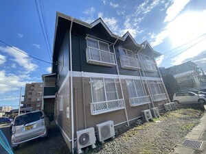 南大野田川村ビル外観写真