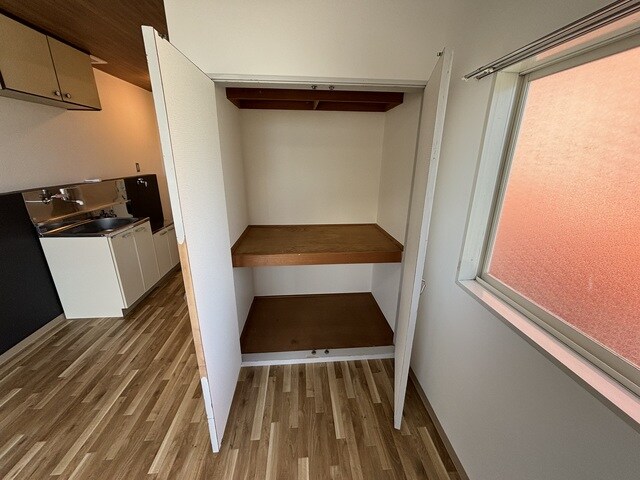 物件内観写真4　(別部屋になります。)