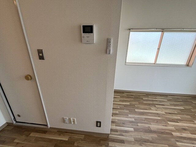 物件内観写真5　(別部屋になります。)